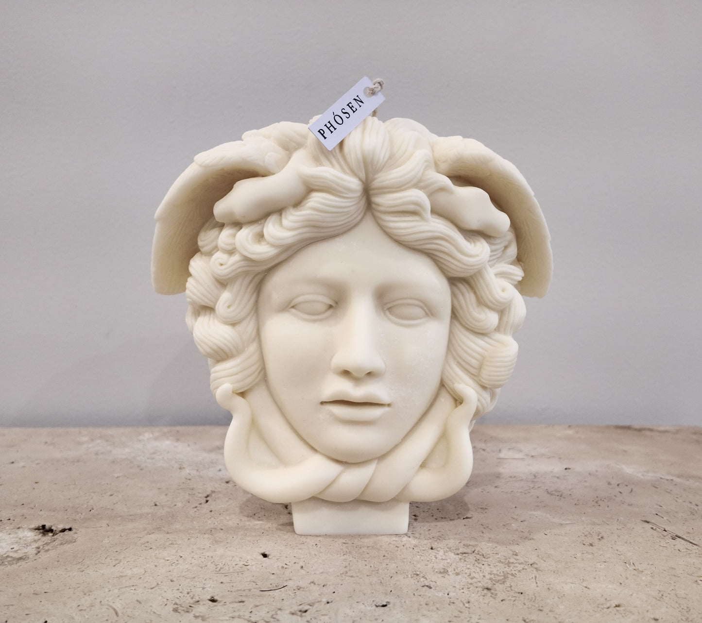 Velora Medusa Candle